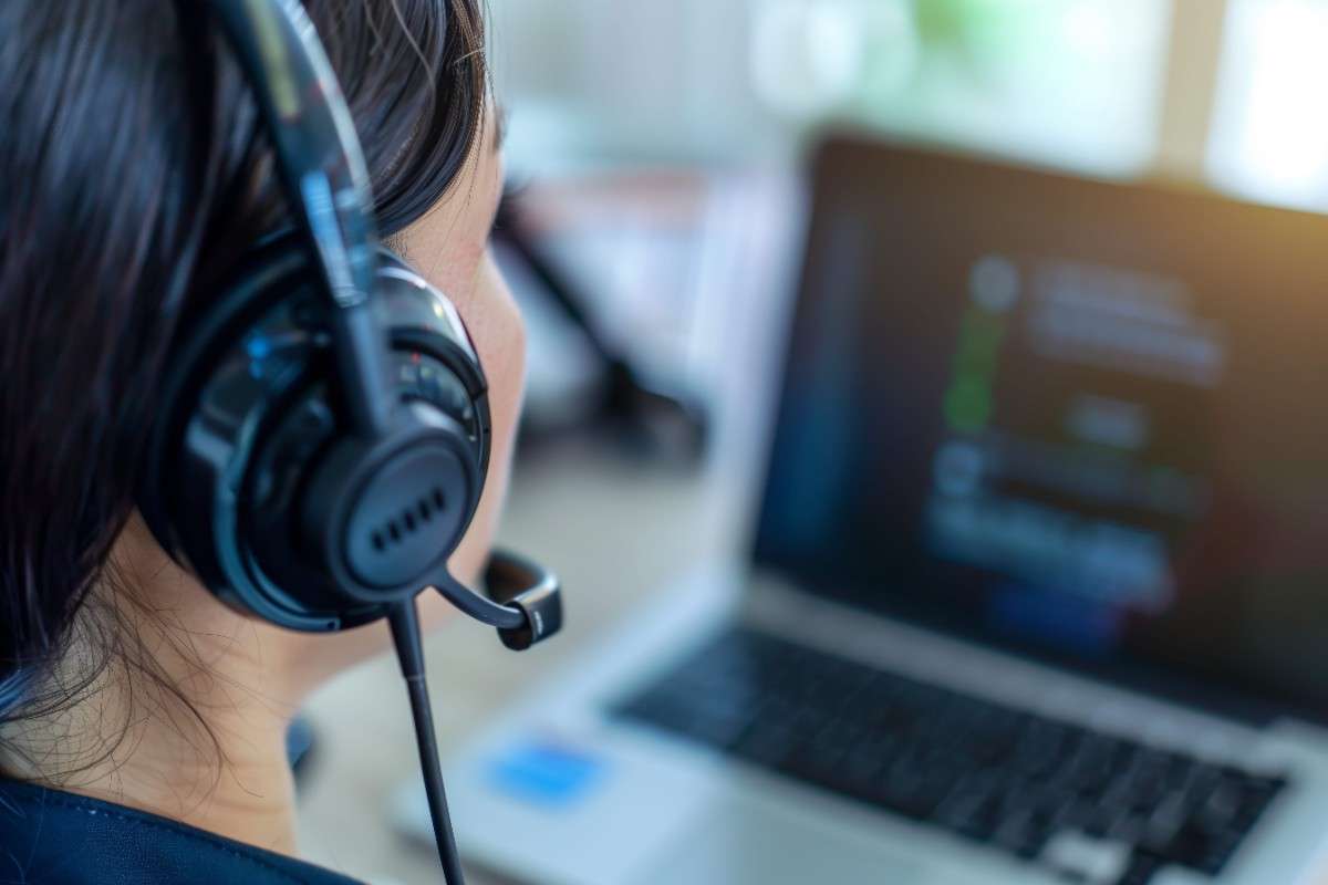 Improving Customer Support Quality with Controlled Remote Calling